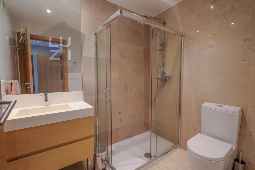 Apartamento T3 para Venda em Portimão Foto 32