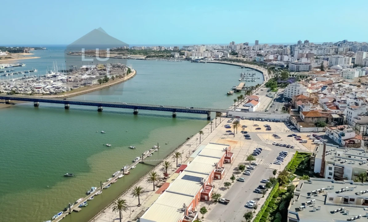 Apartamento T3 para Venda em Portimão Foto 69