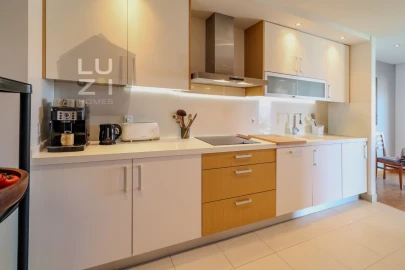 Apartamento T3 para Venda em Portimão