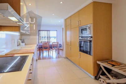 Apartamento T3 para Venda em Portimão