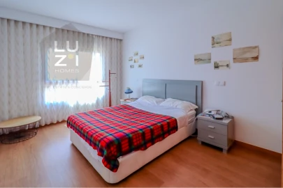 Apartamento T3 para Venda em Portimão