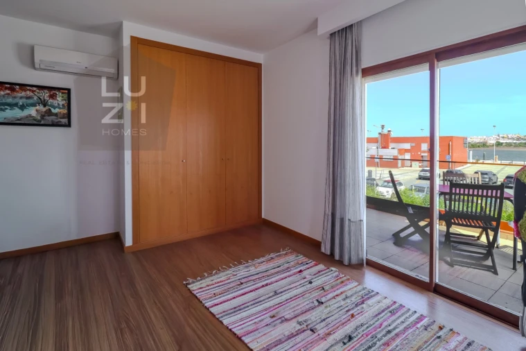 Apartamento T3 para Venda em Portimão Foto 36