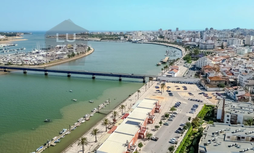 Apartamento T3 para Venda em Portimão Foto 69