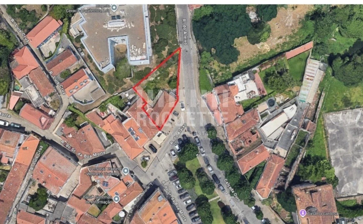 Moradia T4 para Venda em Lordelo do Ouro e Massarelos Foto 6