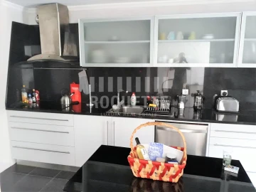 Moradia T3 para Venda em Cedofeita, Santo Ildefonso, Sé, Miragaia, São Nicolau e Vitória