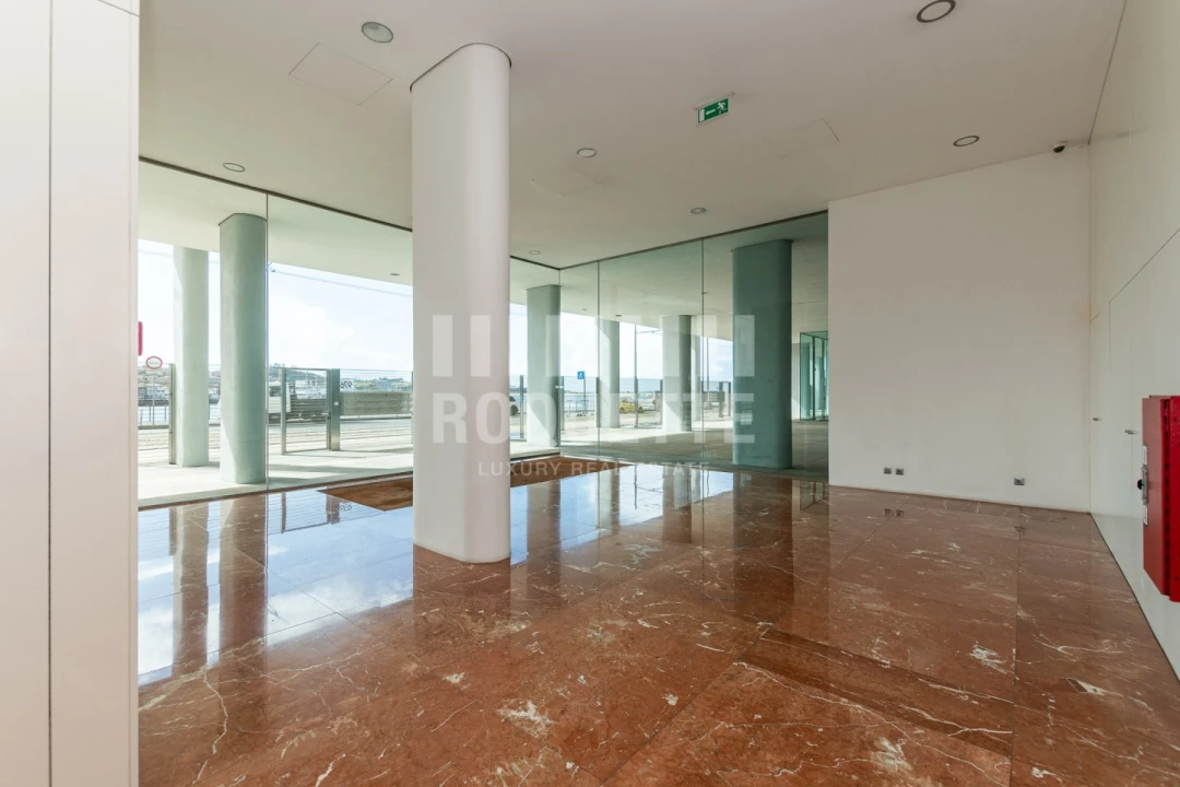Apartamento T3 para Venda em Lordelo do Ouro e Massarelos Foto 20
