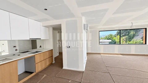 Apartamento T2 para Venda em Lordelo do Ouro e Massarelos