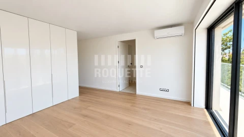 Apartamento T2 para Venda em Lordelo do Ouro e Massarelos
