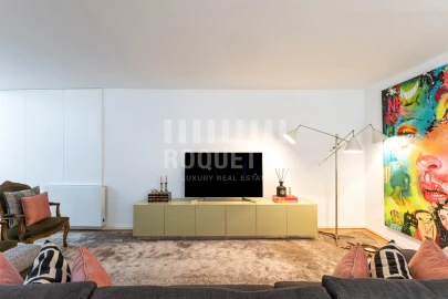 Apartamento T2 para Venda em Lordelo do Ouro e Massarelos