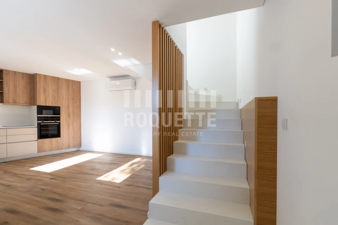 Apartamento T1 para Venda em Aldoar, Foz do Douro e Nevogilde Foto 3