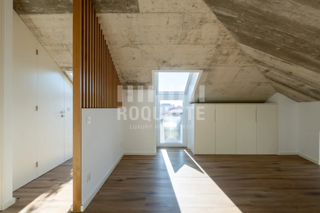 Apartamento T1 para Venda em Aldoar, Foz do Douro e Nevogilde Foto 4