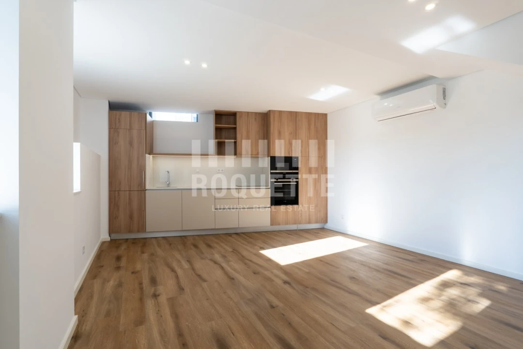 Apartamento T1 para Venda em Aldoar, Foz do Douro e Nevogilde Foto 5