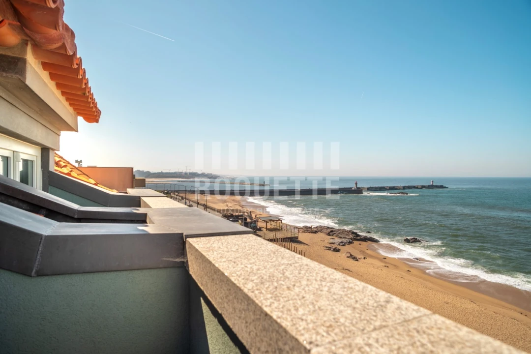 Apartamento T2 para Venda em Aldoar, Foz do Douro e Nevogilde Foto 17