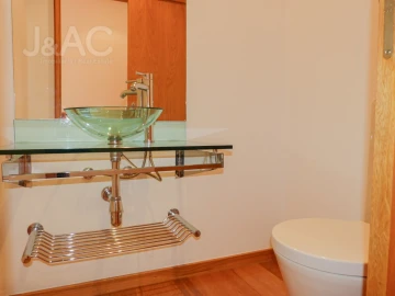 Apartamento T3 para Arrendamento em Alcabideche