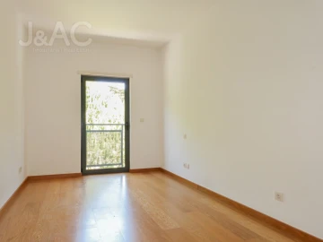 Apartamento T3 para Arrendamento em Alcabideche