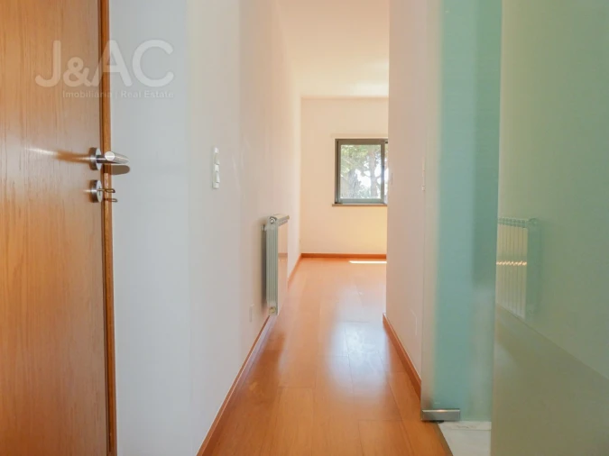 Apartamento T3 para Arrendamento em Alcabideche Foto 14
