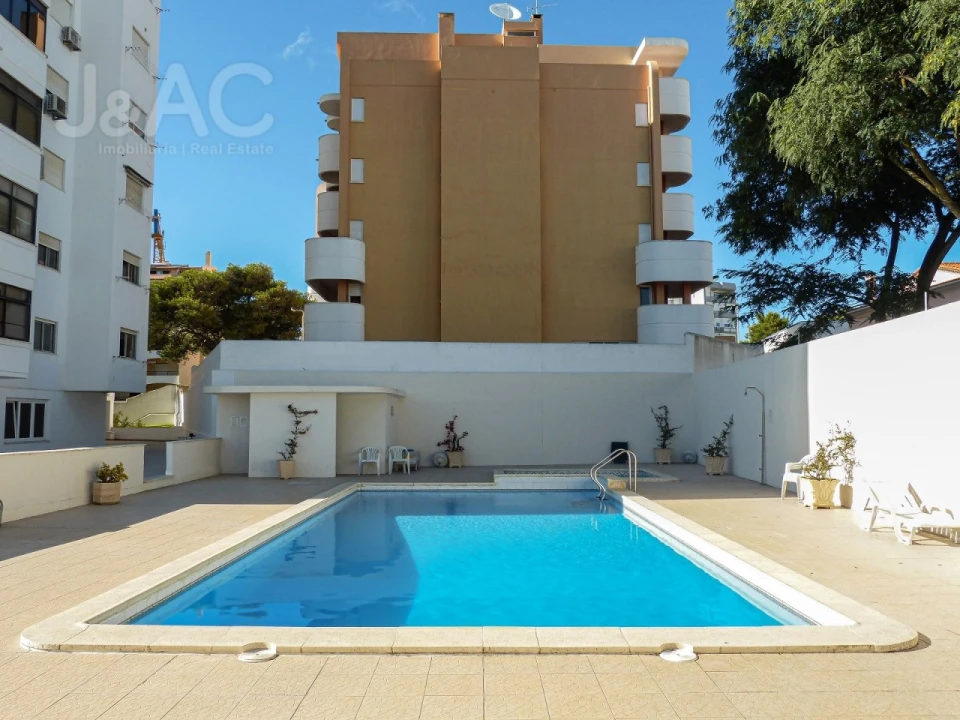 Apartamento T2 para Arrendamento em Cascais e Estoril Foto 1