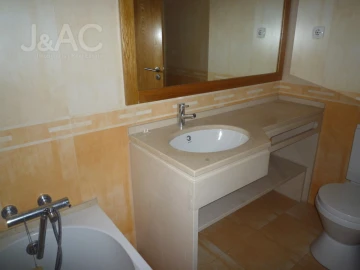 Apartamento T2 para Arrendamento em Cascais e Estoril