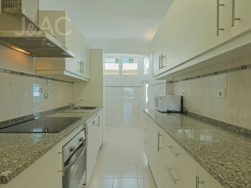Apartamento T3 para Arrendamento em Cascais e Estoril