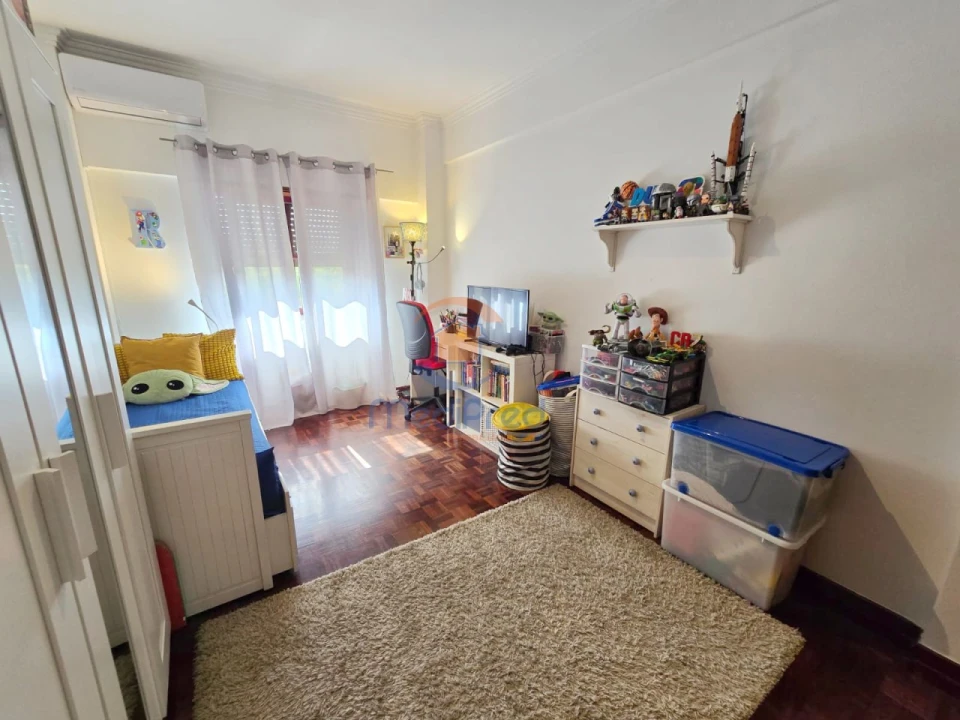Apartamento T2 para Venda em Odivelas Foto 14