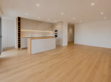 Apartamento T3 para Venda em Póvoa de Varzim, Beiriz e Argivai