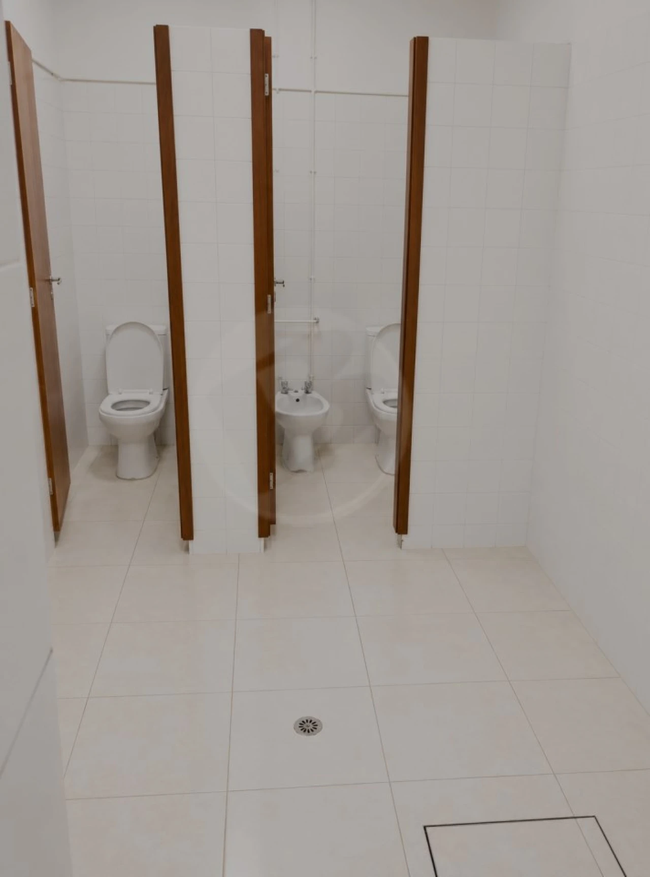Armazém para Arrendamento em Fajozes Foto 34