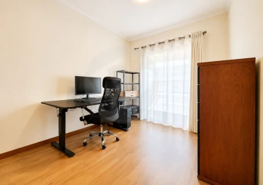 Apartamento T2 para Venda em Aver-O-Mar, Amorim e Terroso