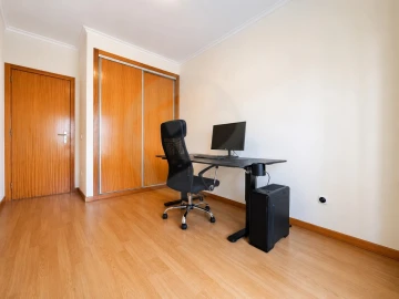 Apartamento T2 para Venda em Aver-O-Mar, Amorim e Terroso
