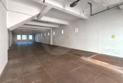 Armazém para Venda em Póvoa de Varzim, Beiriz e Argivai