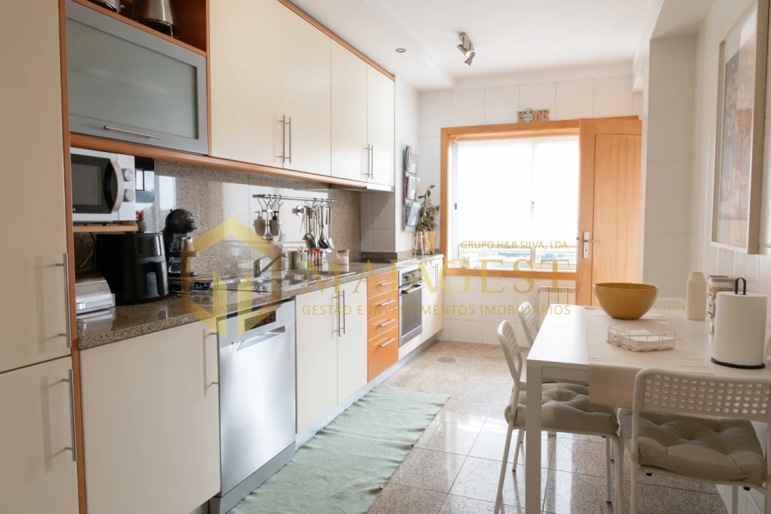 Apartamento T2 para Venda em Aguas Santas Foto 4
