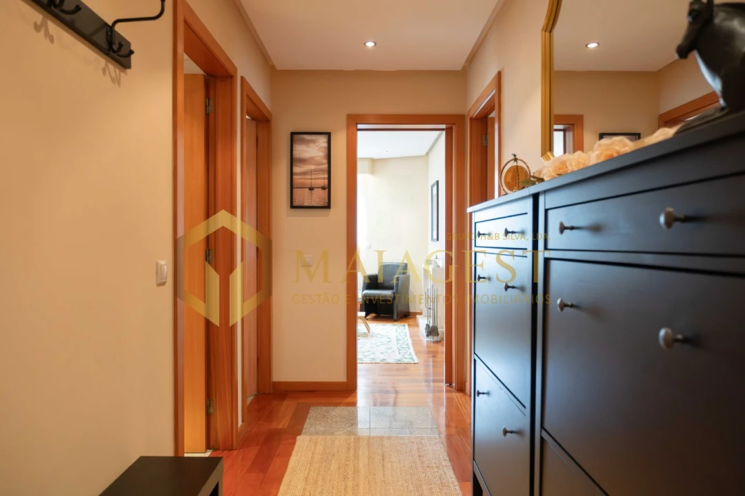 Apartamento T2 para Venda em Aguas Santas Foto 6