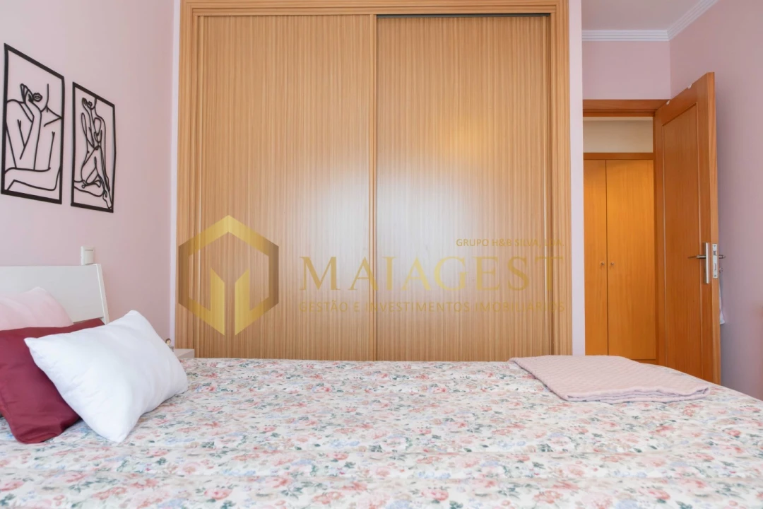 Apartamento T2 para Venda em Aguas Santas Foto 17