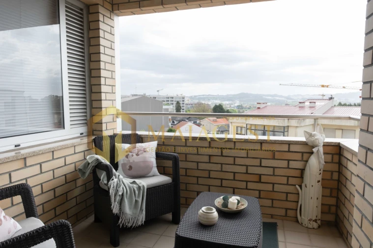 Apartamento T2 para Venda em Aguas Santas Foto 3