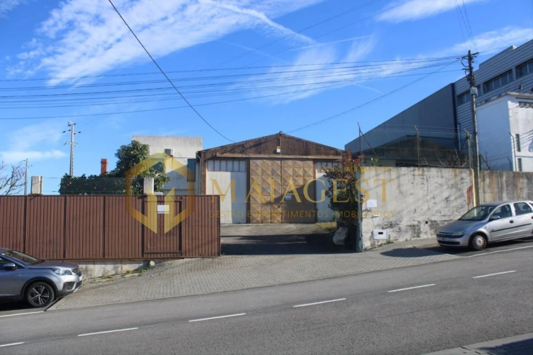 Armazém para Arrendamento em Lourosa Foto 2