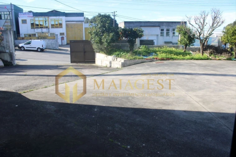 Armazém para Arrendamento em Lourosa Foto 7