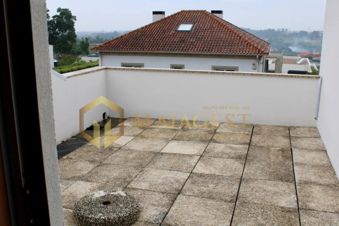 Moradia T3 para Venda em Serzedo e Perosinho Foto 34