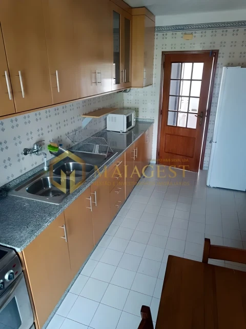 Apartamento T3 para Arrendamento em Bonfim