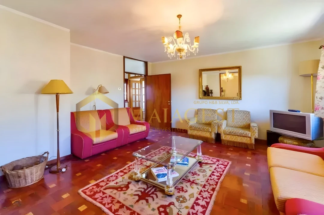 Quinta T4 para Venda em Aguiar de Sousa Foto 4