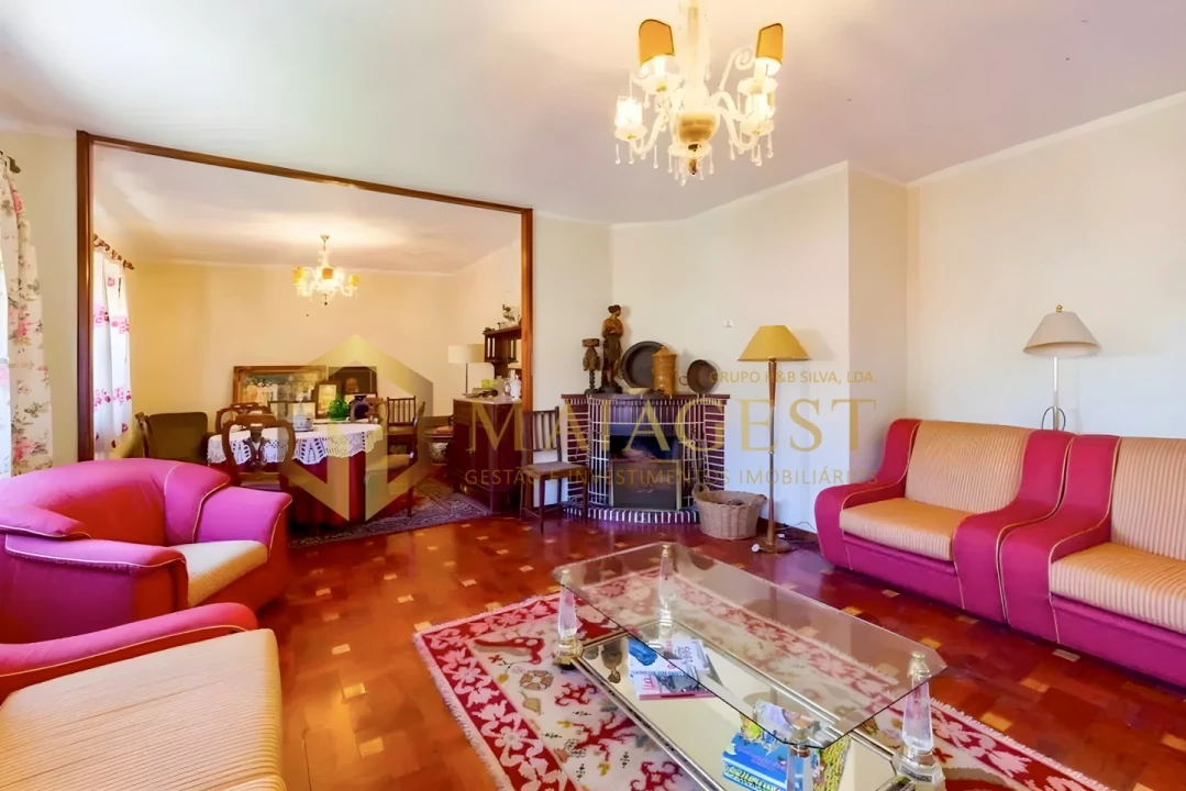 Quinta T4 para Venda em Aguiar de Sousa Foto 5