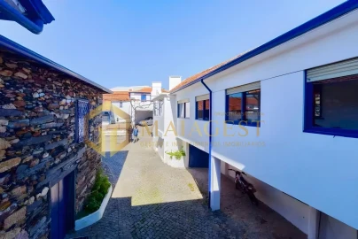 Quinta T4 para Venda em Aguiar de Sousa