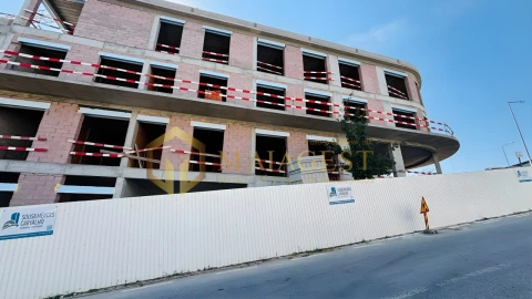 Apartamento para Venda em Cristelos, Boim e Ordem