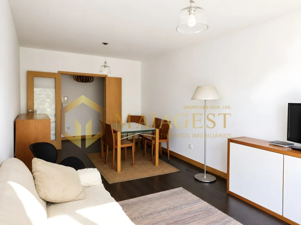Apartamento T3 para Arrendamento em Cedofeita, Santo Ildefonso, Sé, Miragaia, São Nicolau e Vitória Foto 4