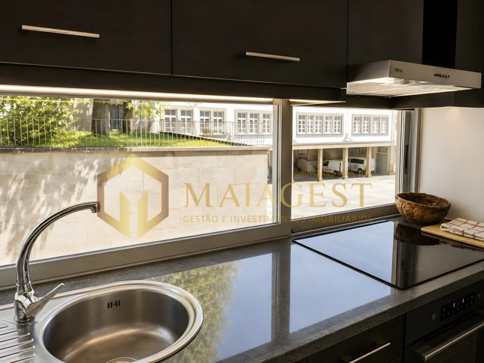Apartamento T3 para Arrendamento em Cedofeita, Santo Ildefonso, Sé, Miragaia, São Nicolau e Vitória Foto 9