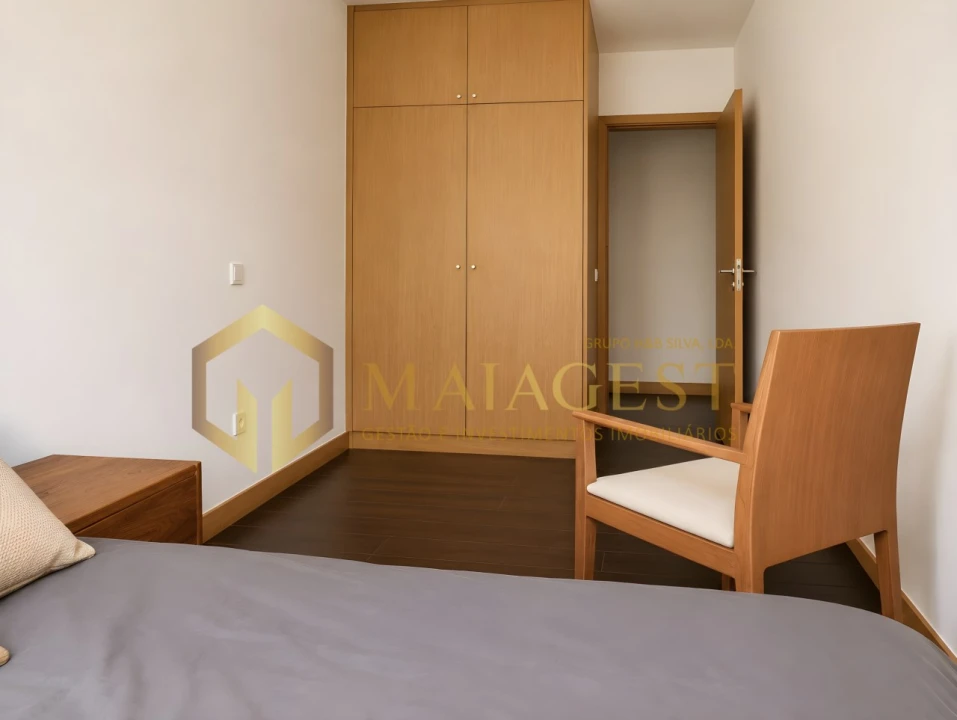Apartamento T3 para Arrendamento em Cedofeita, Santo Ildefonso, Sé, Miragaia, São Nicolau e Vitória Foto 17