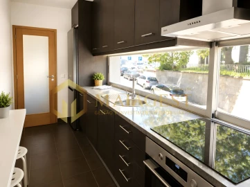 Apartamento T3 para Arrendamento em Cedofeita, Santo Ildefonso, Sé, Miragaia, São Nicolau e Vitória