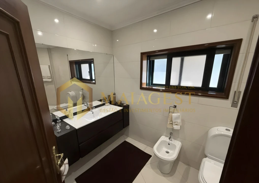 Apartamento T2 para Venda em Madalena Foto 24
