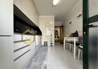 Apartamento T2 para Venda em Madalena