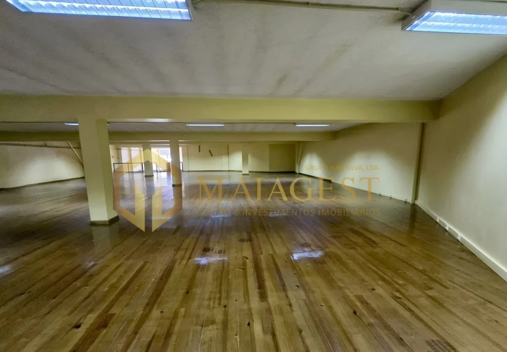Loja para Venda em Campanhã Foto 2