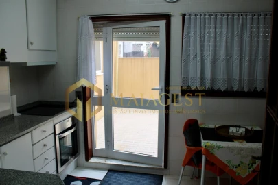 Apartamento T2 para Venda em Santa Marinha e São Pedro da Afurada