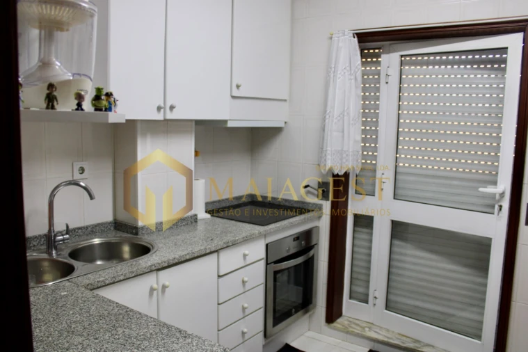 Apartamento T2 para Venda em Santa Marinha e São Pedro da Afurada Foto 6